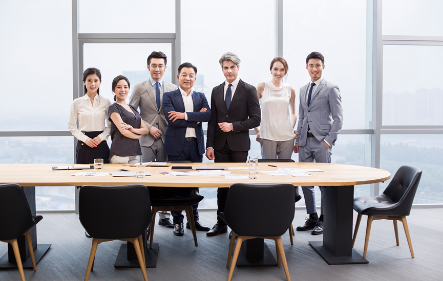 从微信生态逆袭！AI名片S2B2C小程序助力小众品牌掀起行业革命风暴！