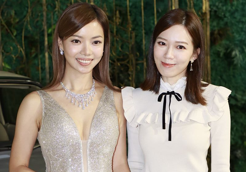 开源AI智能名片2+1链动模式S2B2C商城小程序源码在社交新零售中的应用与前景探索