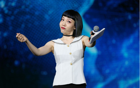 告别客户洞察困境，开源AI大模型、AI智能名片、S2B2C商城小程序源码携手出击！