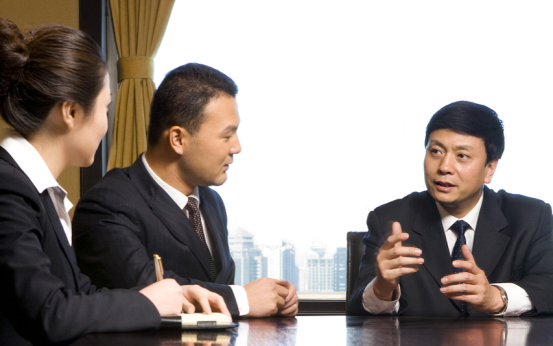 从楼道海报到数字商圈：开源链动2+1模式AI智能名片S2B2C商城小程序源码如何赋能社区商业新生
