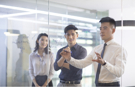 当千年社群智慧遇见AI大模型：一场电商时代的认知革命 ——开源AI大模型如何重塑S2B2C商城的社群基因