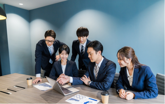 开源链动2+1模式AI智能名片S2B2C商城小程序源码：从社区团长到数字零售帝国的裂变之路