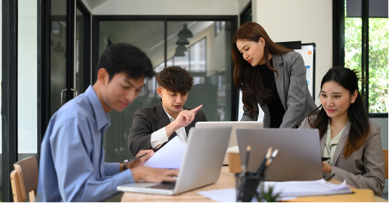 开源AI大模型AI智能名片S2B2C商城小程序源码：重构社群经济的情感密码